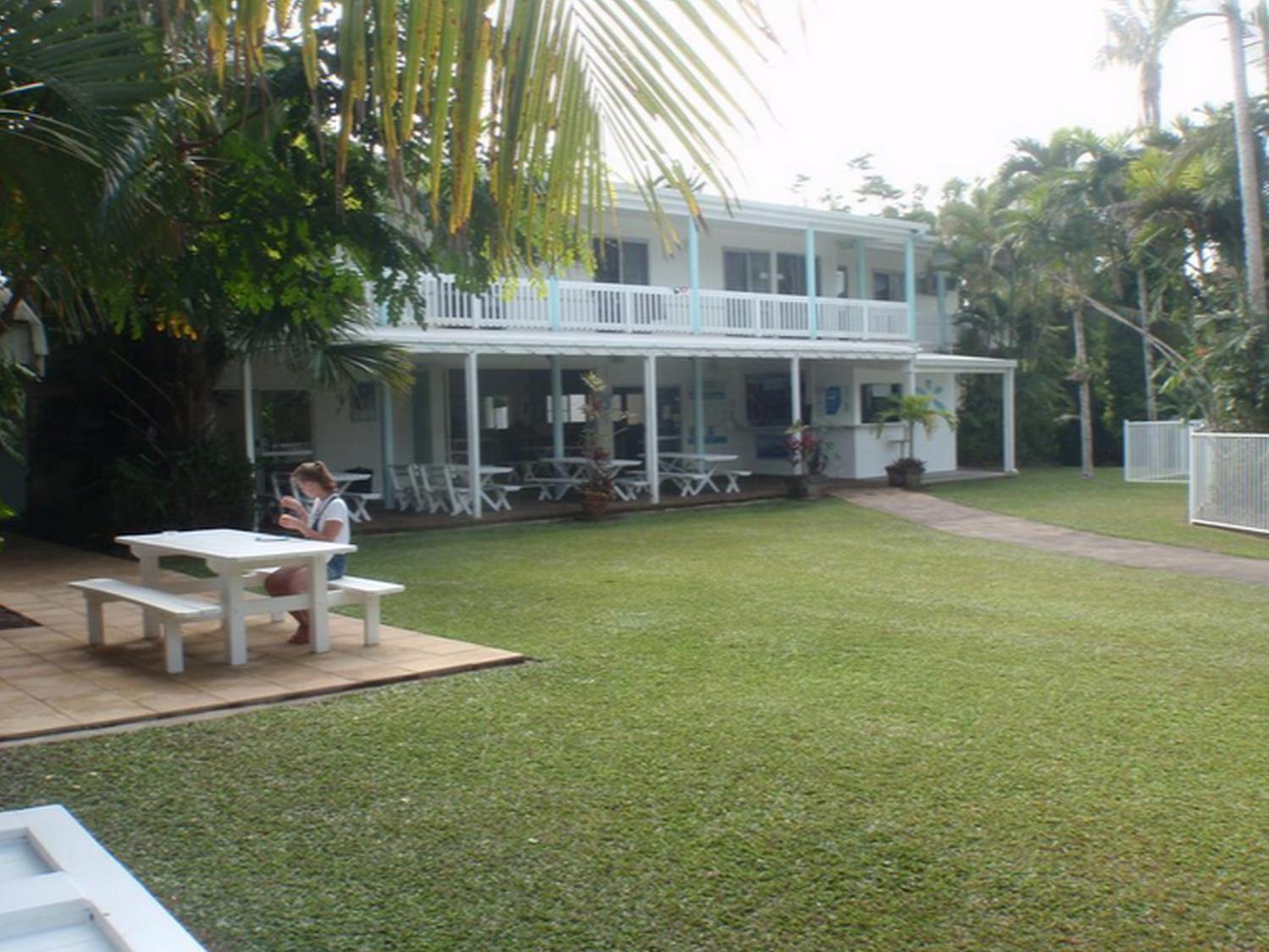 Absolute Backpackers Mission Beach Eksteriør billede