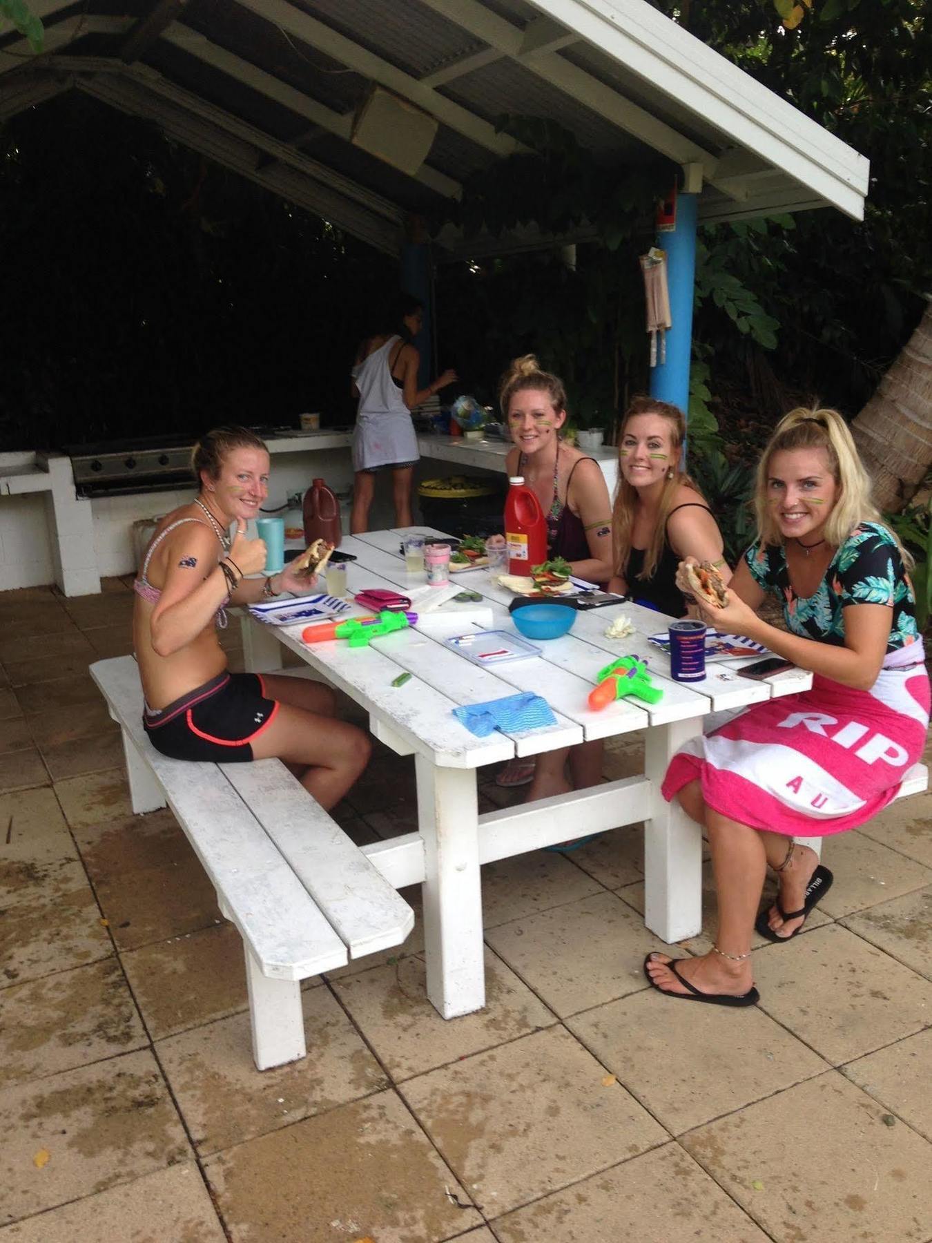 Absolute Backpackers Mission Beach Eksteriør billede
